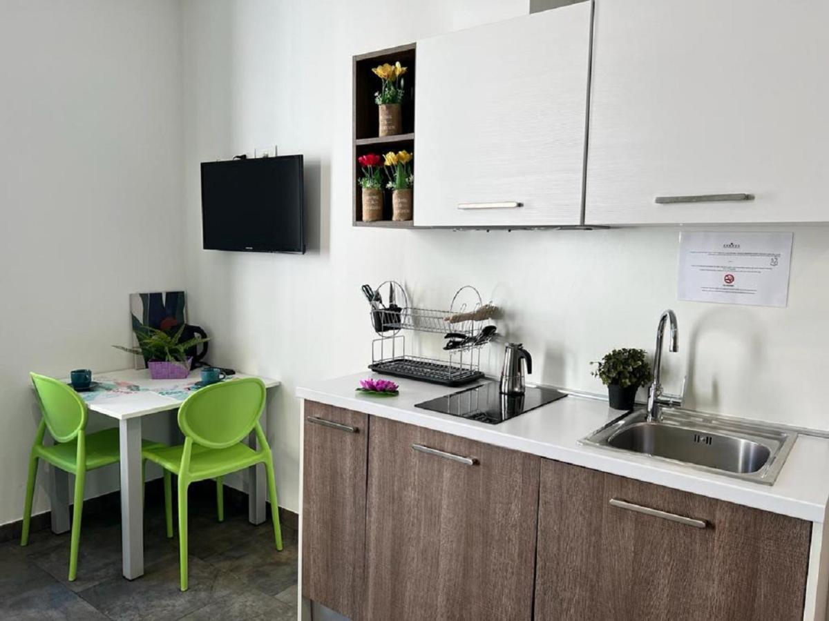 נוברה Bnbook Residence Matteotti מראה חיצוני תמונה