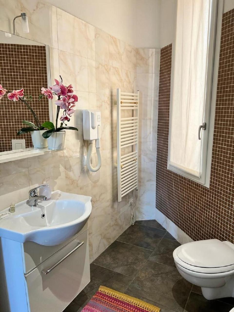 נוברה Bnbook Residence Matteotti מראה חיצוני תמונה